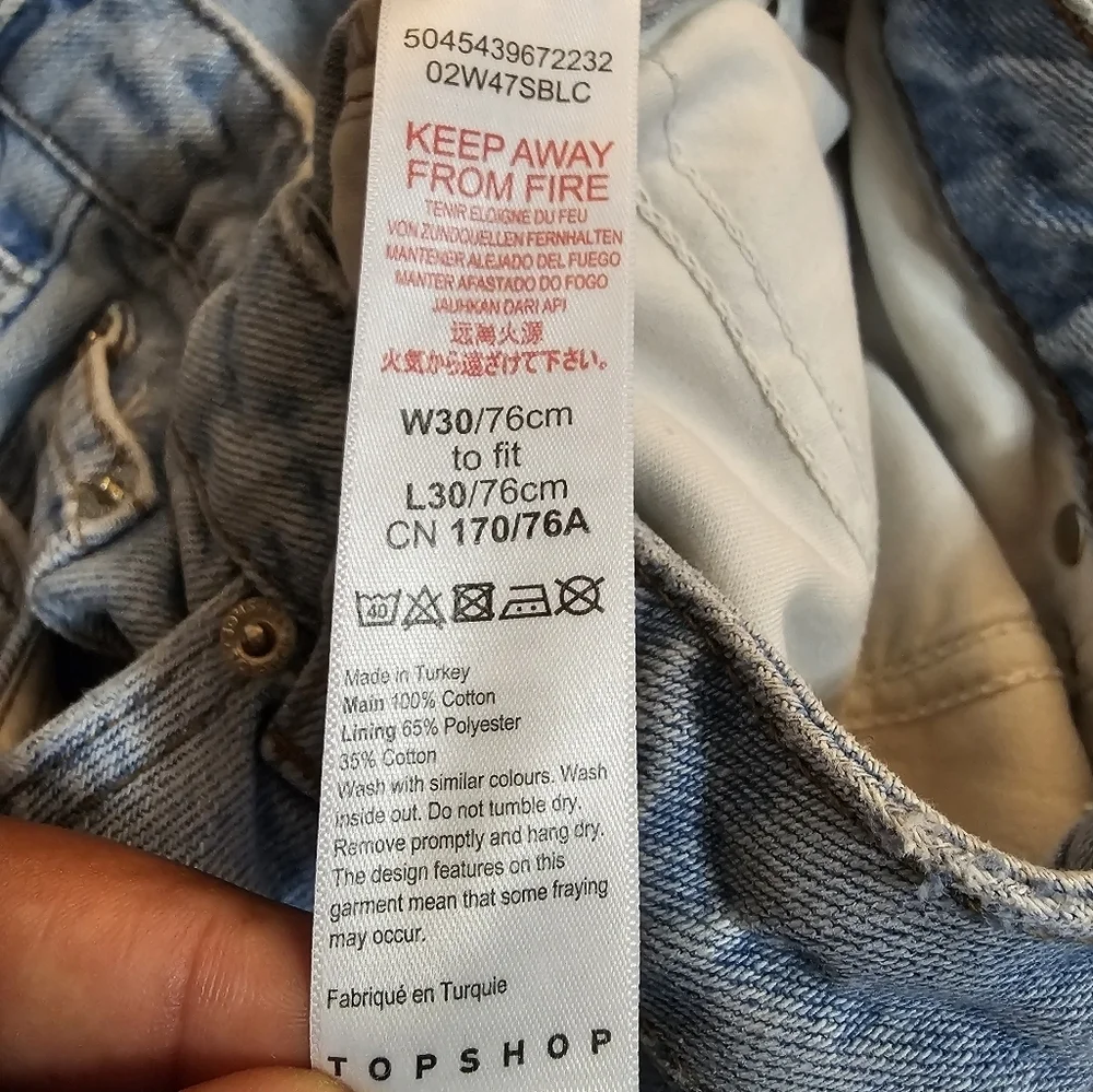 Topshop Mom Distressed Light Wash High Rise Casual Denim Jeans Size 30